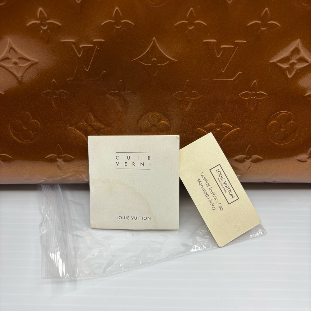 Louis Vuitton Monogram Vernis Handbag - Picture 13 of 15